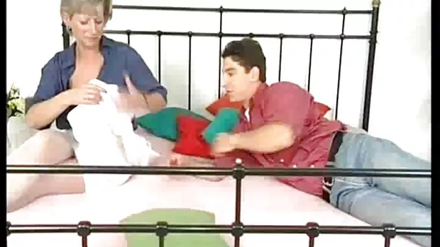 آرایش فیلم سکسی فونیکس ماری